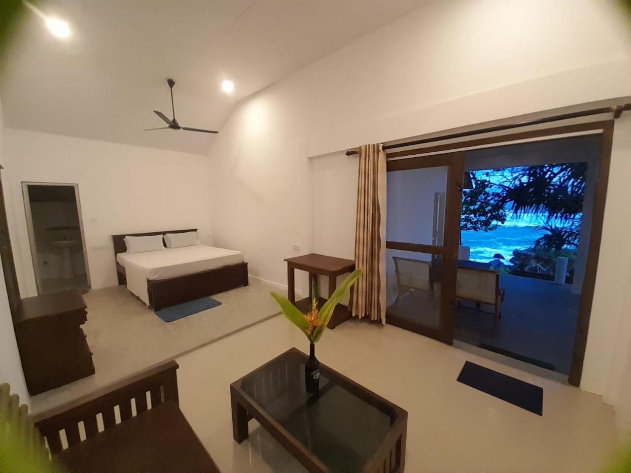 Sooriya Villa Talpe Extérieur photo