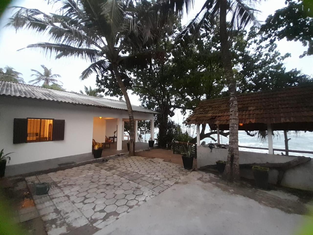 Sooriya Villa Talpe Extérieur photo
