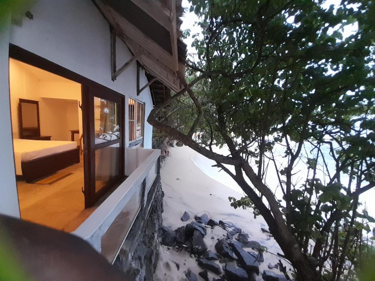 Sooriya Villa Talpe Extérieur photo